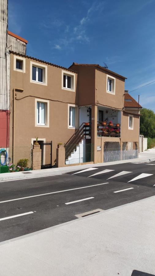 הוילה וילאגרסיה דה ארוסה La Casucha Junto Al Mar מראה חיצוני תמונה