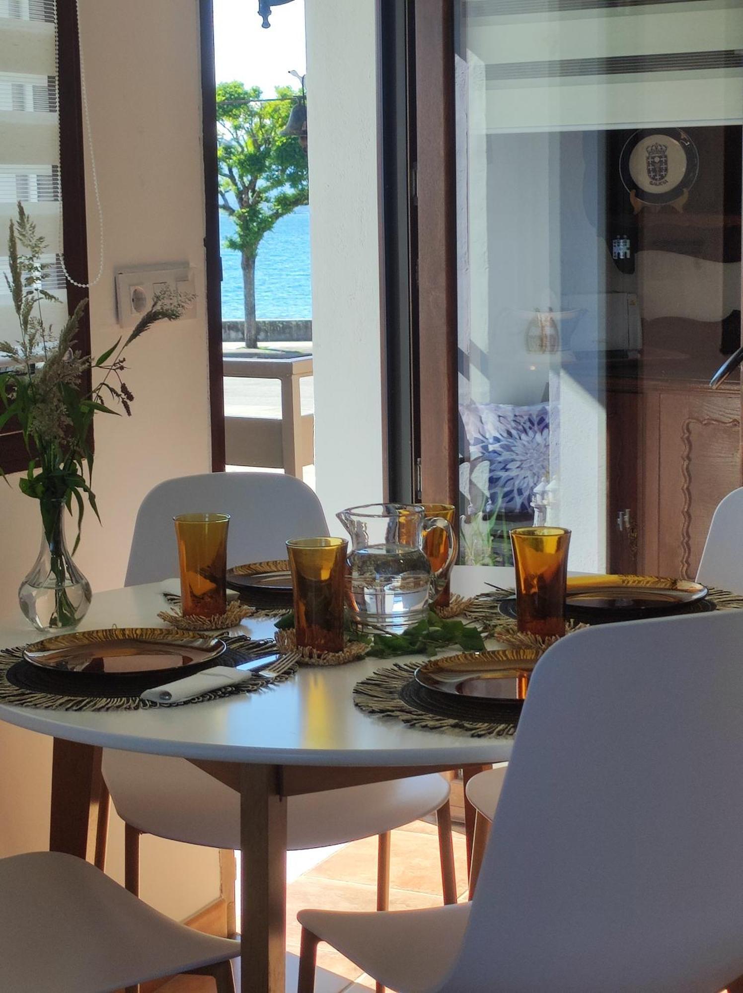 הוילה וילאגרסיה דה ארוסה La Casucha Junto Al Mar מראה חיצוני תמונה